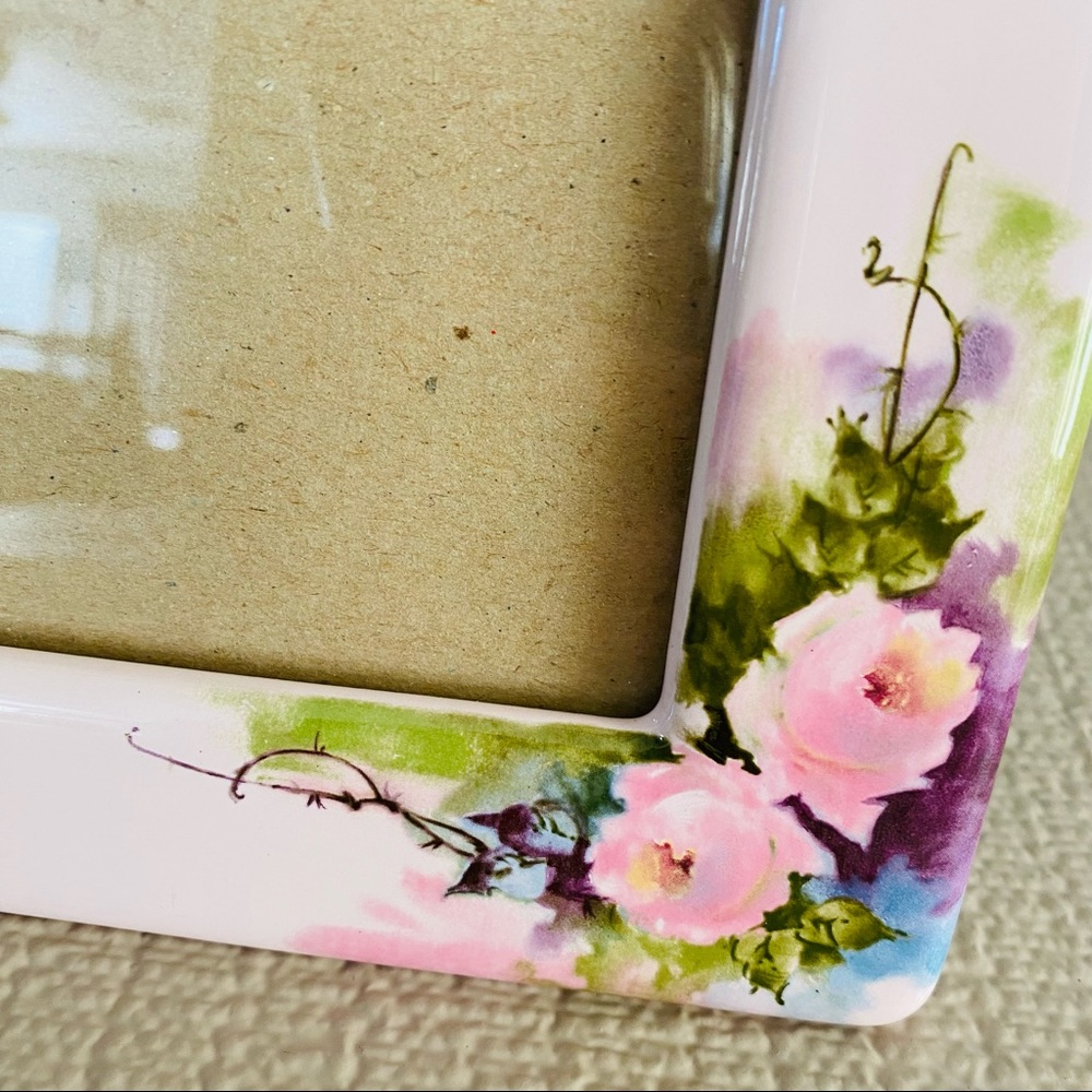 Picture frame, pink/purple, floral, 5”x7” - Picture 3 of 12